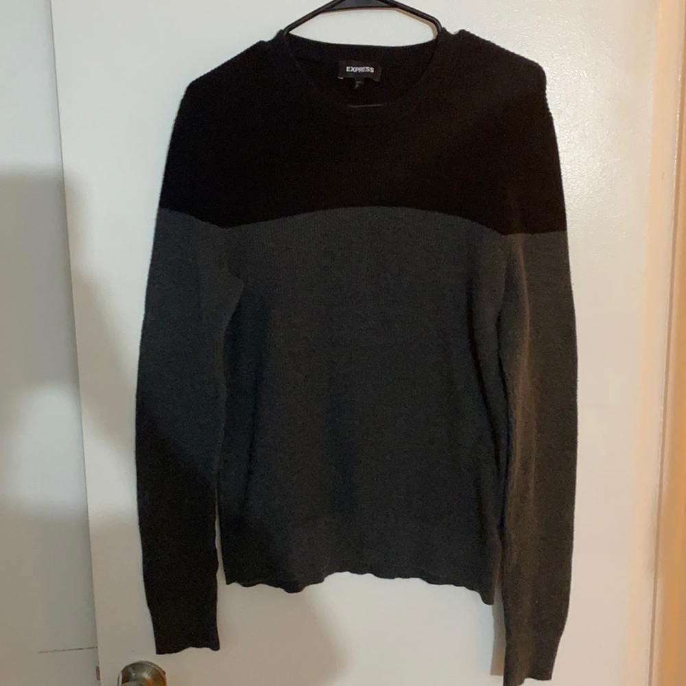 Express men’s long sleeve sweater shirt